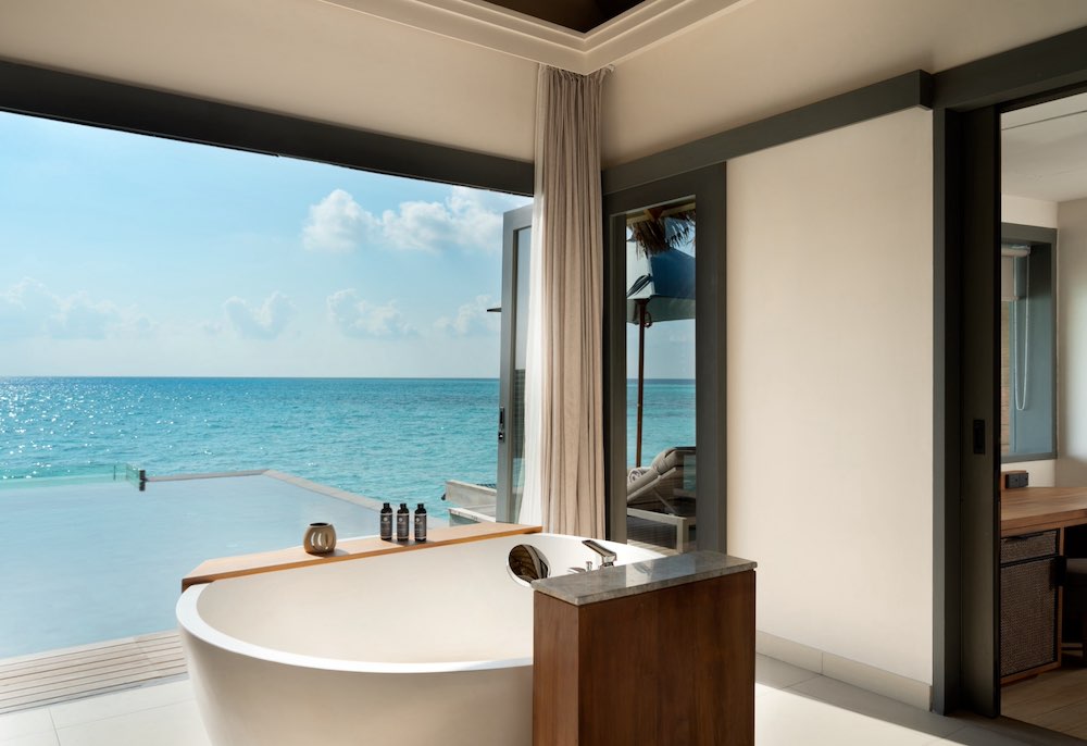 One Bedroom Overwater Pool Residence photo 7